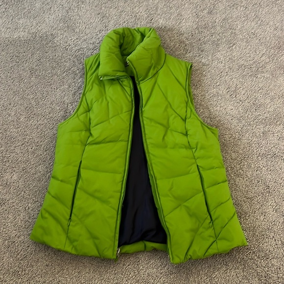 Kenneth Cole Reaction Apple Green Puffer Vest Sm… - Picture 1 of 3